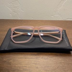 Quay blue light glasses.